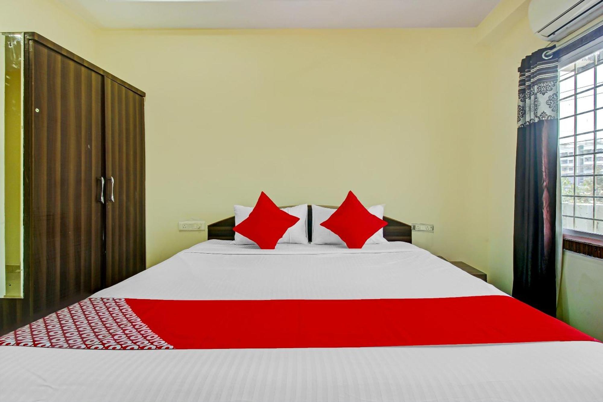 Hotel O Adhin Residency Hyderabad Exterior foto